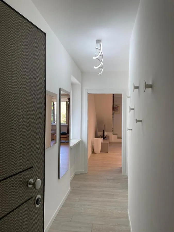 Queen Verona Luxury Apartment Sanificato Ozono 0*,