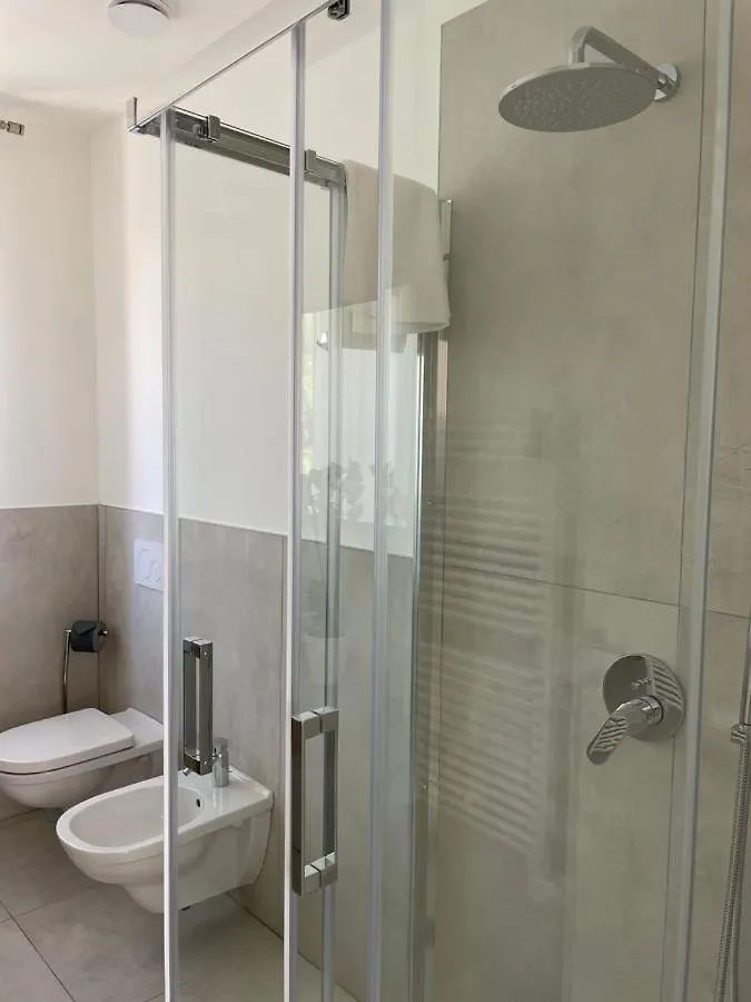 Queen Verona Luxury Apartment Sanificato Ozono Italy