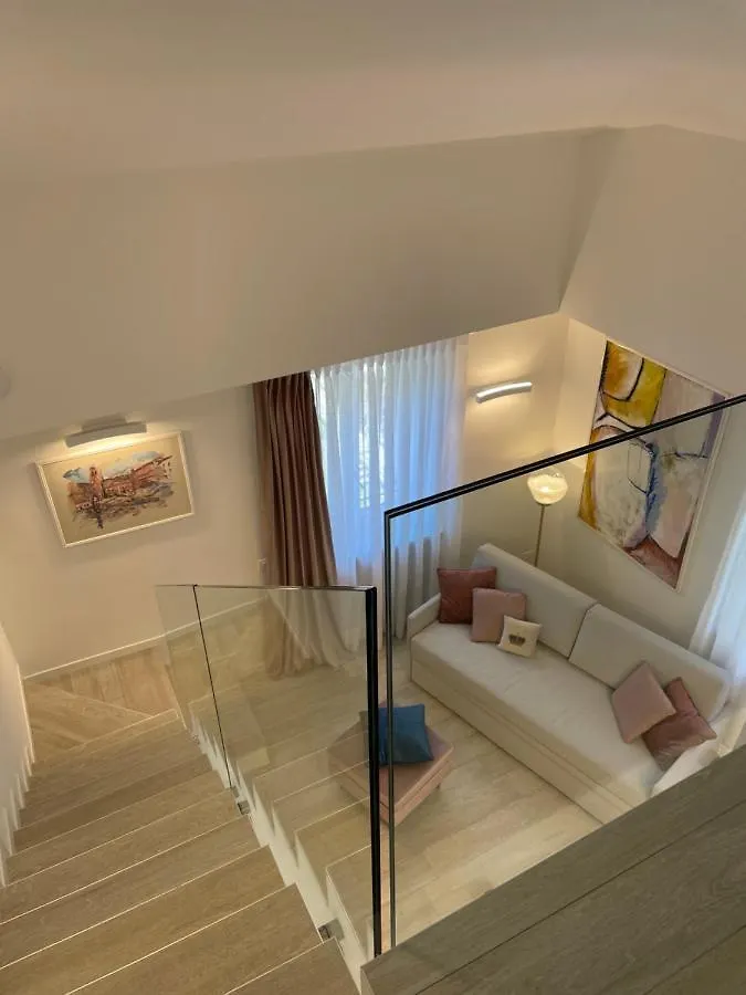 Queen Verona Luxury Apartment Sanificato Ozono
